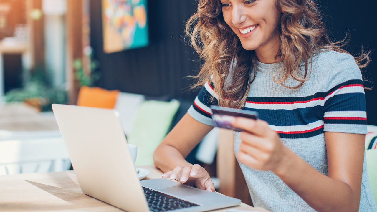 How Does eCommerce Work?