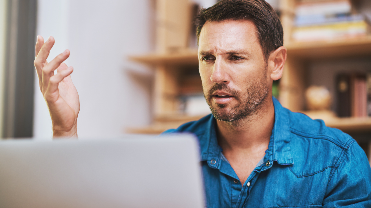 What Does an Accounts Payable Clerk Do?